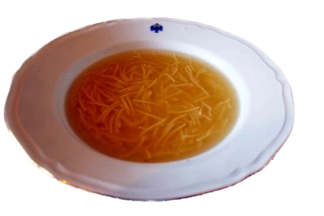 caldo-de-pollo-con-fideos